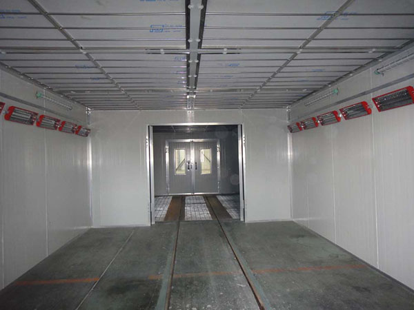 專業(yè)噴漆房